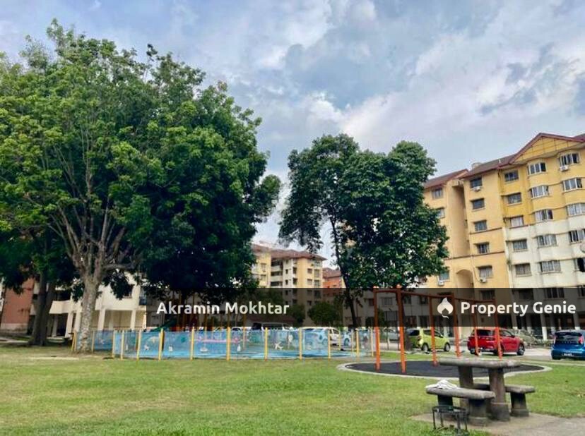 Newly Refurbished & 1 Parking | Carmila Apartment, Seksyen 5, Kota Damansara.