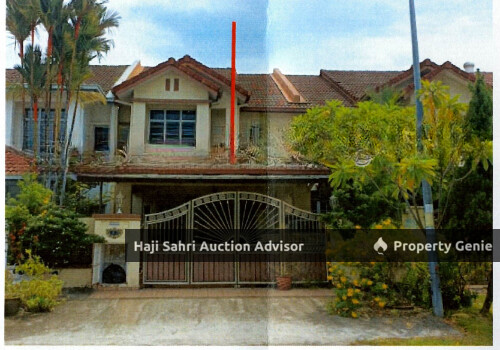 sebuah rumah teres pertengahan dua tingkat yang telah diperluas dan diubah suai yang beralamat pos di No. 42, Jalan USJ 3A/7, 47610, Subang jaya, Selangor.