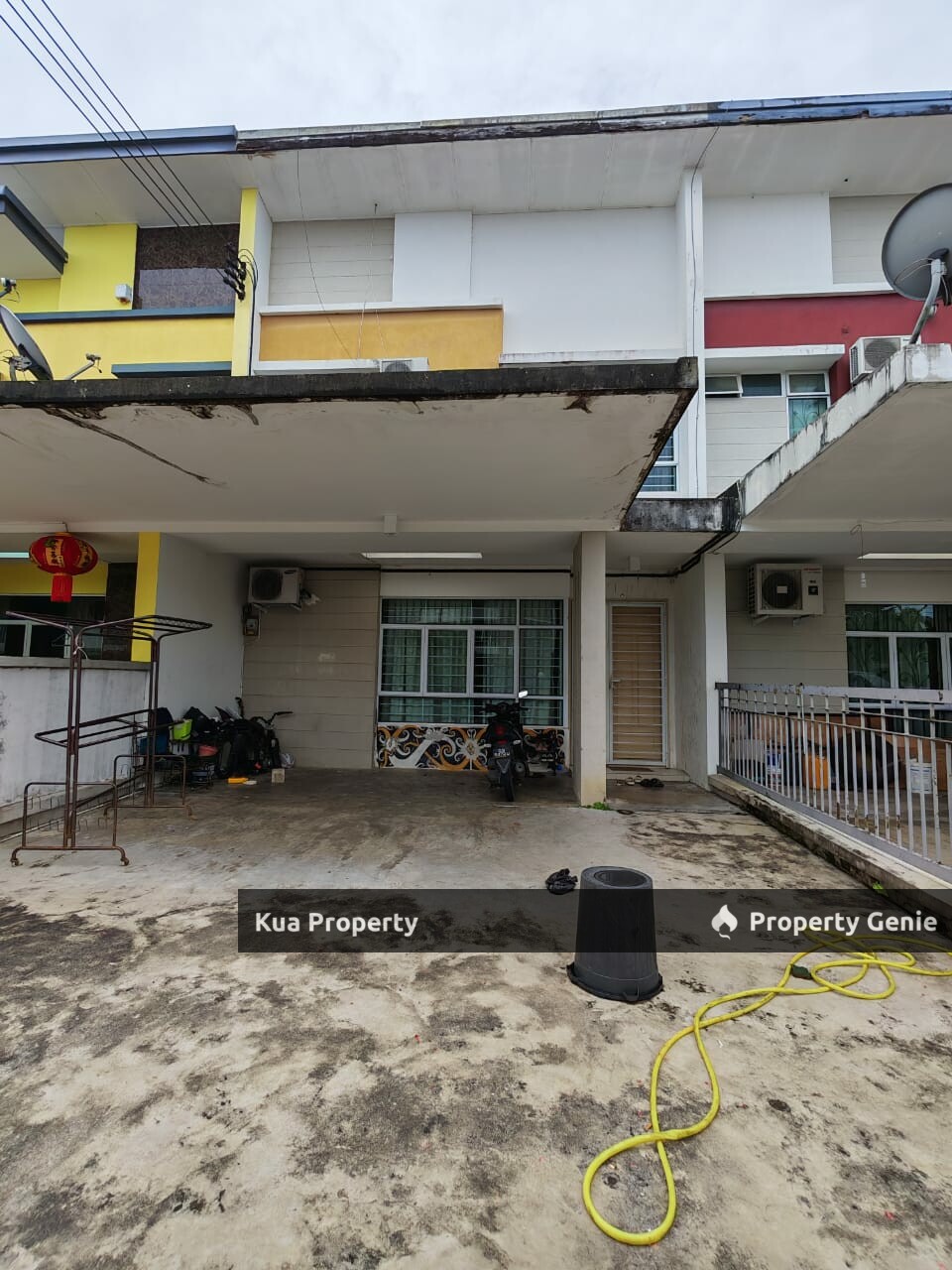Double Storey Terrace Intermediate House For Rent! Located at Riveria, Samarahan