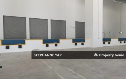 Shah Alam Warehouse with Loading Bay for Rent