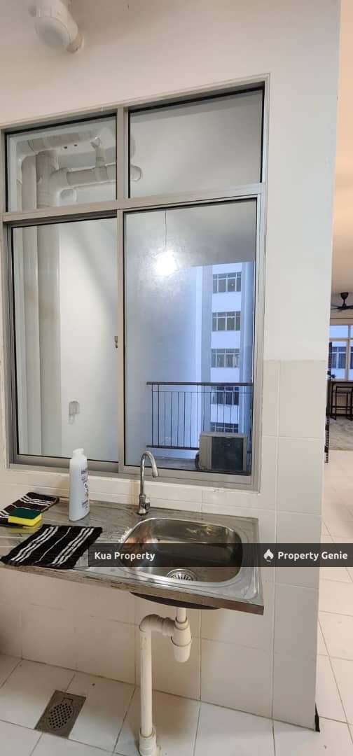 Prima Bintawa Apartment For Rent