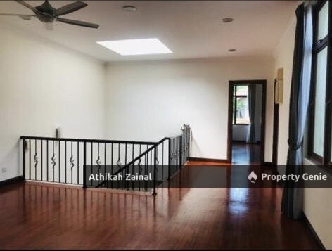 DUTA NUSANTARA, SRI HARTAMAS | 2 STOREY SEMID WITH 5 BEDROOMS IN A PRIME LOCATION