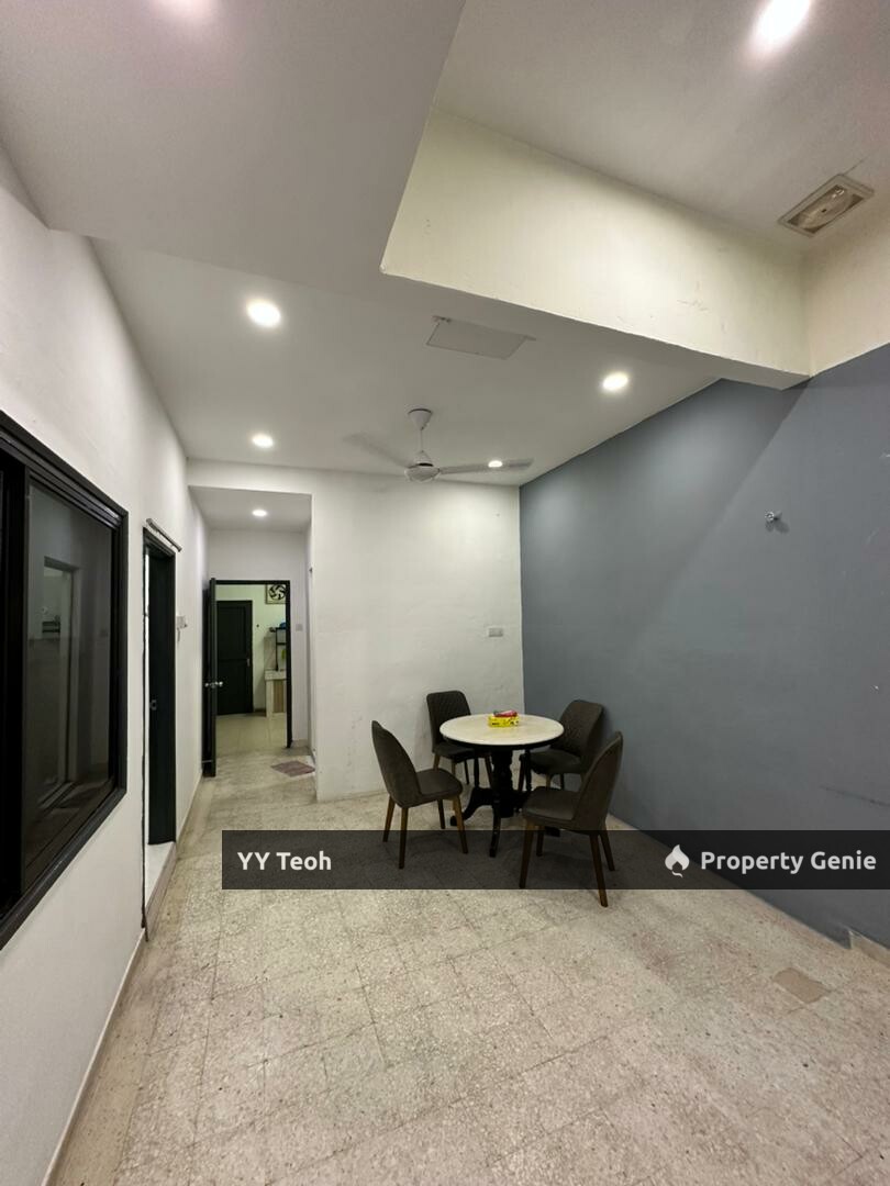 Ayer Keroh Muzaffar Shah Single Storey Terrace