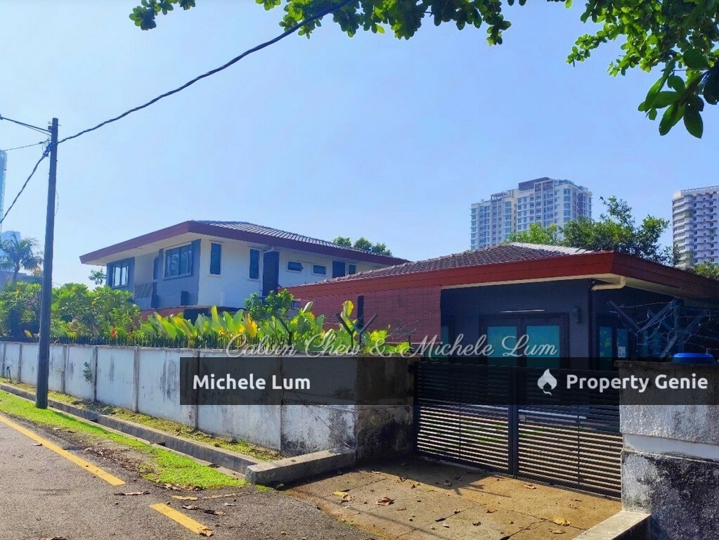 Jalan Mesra Kampung Datuk Keramat