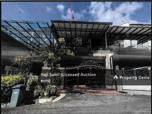 An intermediate unit three-storey terraced house yang beralamat pos di No. 42A, Jalan Nuri 6, Setia Pulau Mutiara, 11900, Bayan Lepas, Pulau Pinang.