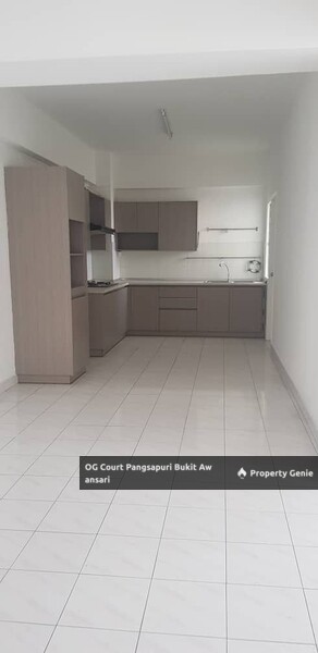 OG Court Pangsapuri Bukit Awansari