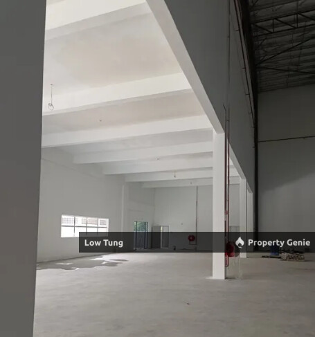 TAMAN PERINDUSTRIAN PUTRA 1 ACRE DETACHED FACTORY