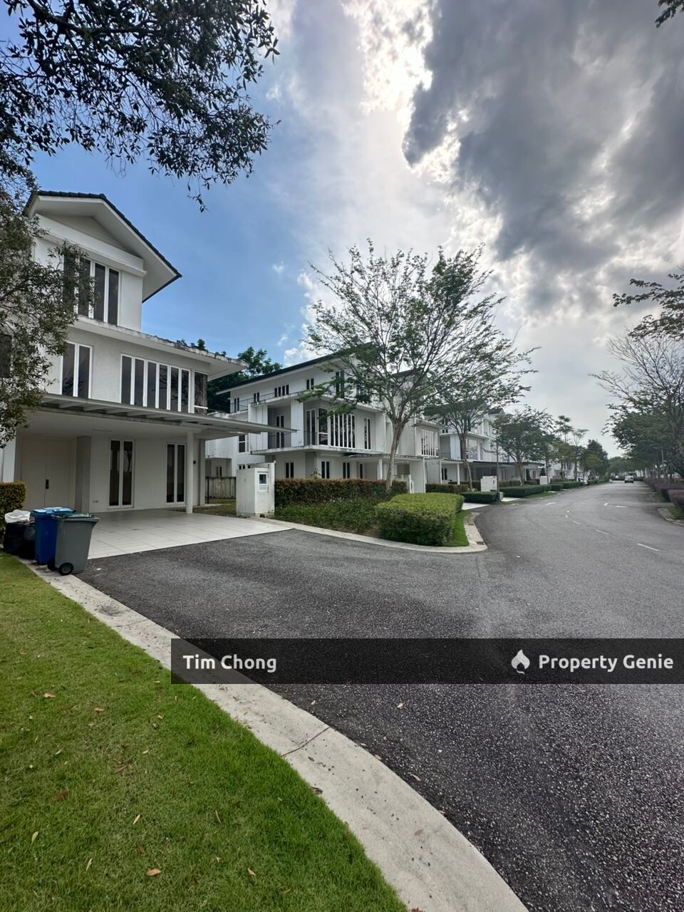 FOR SALE Emerald@Puteri Harbour