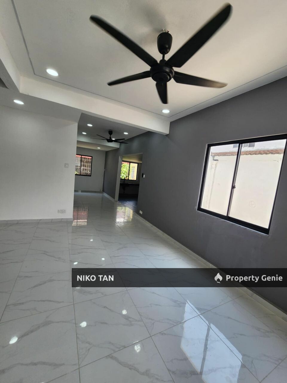 For Sale 2X Jalan Tasek 10 2Stry End Lot Bandar Seri Alam, Masai