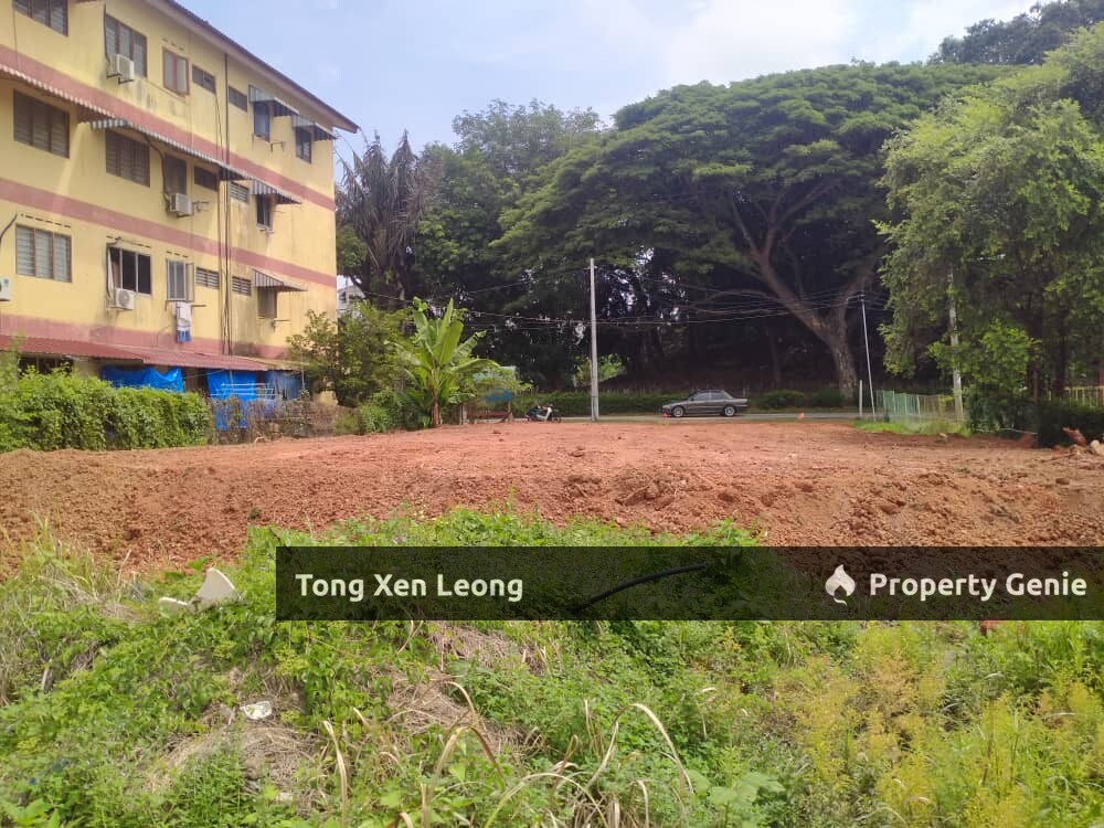 Freehold town area residential land @ bukit senjuang for sale !!