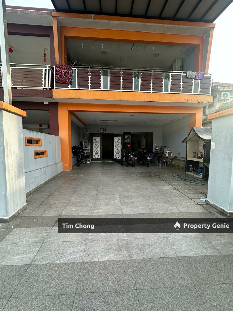 Double storey @ Taman Mutiara Rini