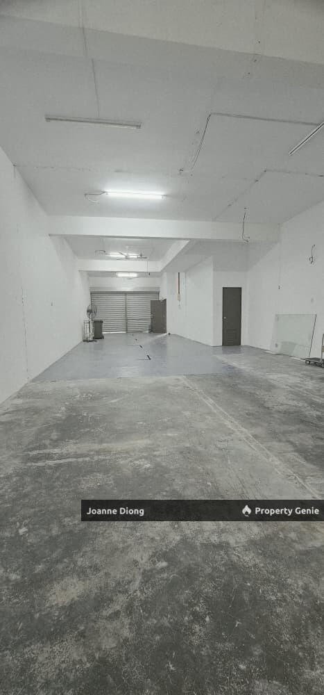 Ground Floor Shop-Taman Perindustrian Subang UEP