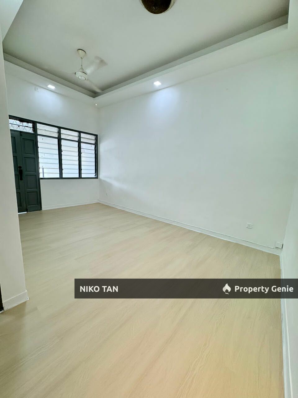 For Sale Jalan Camar, 1 Storey End Lot Unit Taman Perling Tampoi