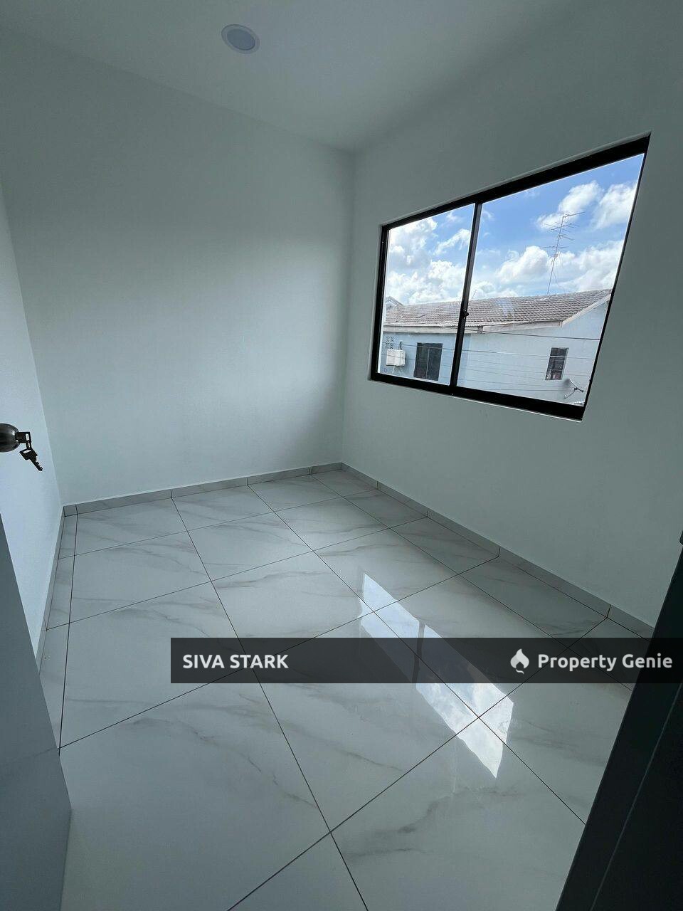 2XJalan Ciku 5 Kota Masai