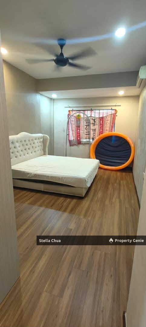 For RENT 🏡Double Storey House 📍Jalan Dedap Taman Johor Jaya
