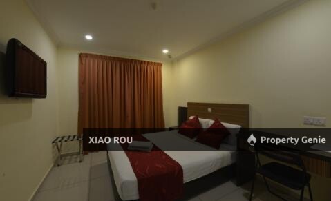 For Sales Cheng - 3 Shoplot Triple Storey Hotel with Corned Land Lot