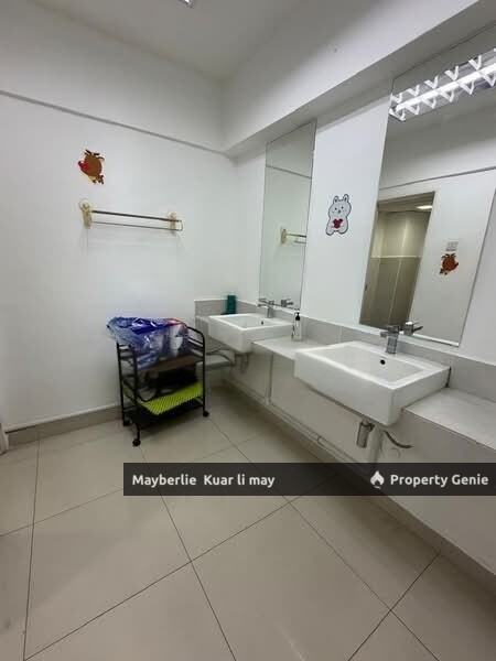 RENT RM45K 3. 5 Storey Semi-D Factory at Seksyen 51, Petaling Jaya