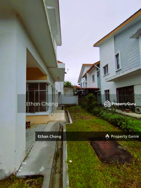 SAUJANA UTAMA 3 TERRACE PARTIAL FURNISHED HOUSE FOR RENT