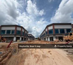 Village Square Gamuda Gardens Coner Shop Office For Rent