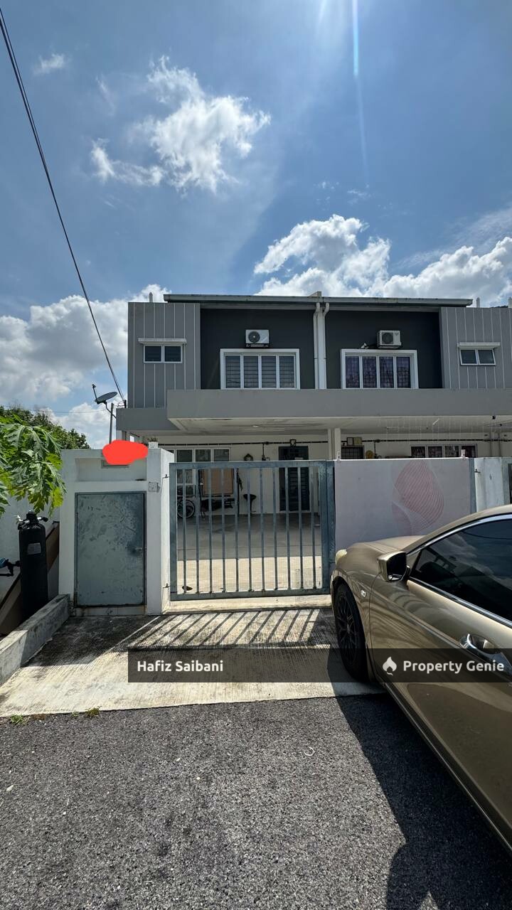 Double Storey Terrace Laman Haris Puncak Alam
