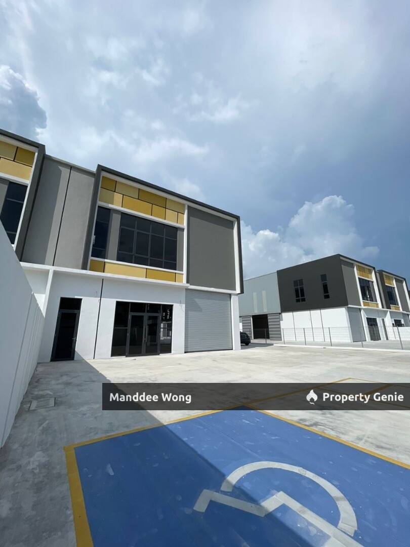 WTR/Eco Business Park 5/Puncak ALam/Semi-D/5432 SQFT/15,000