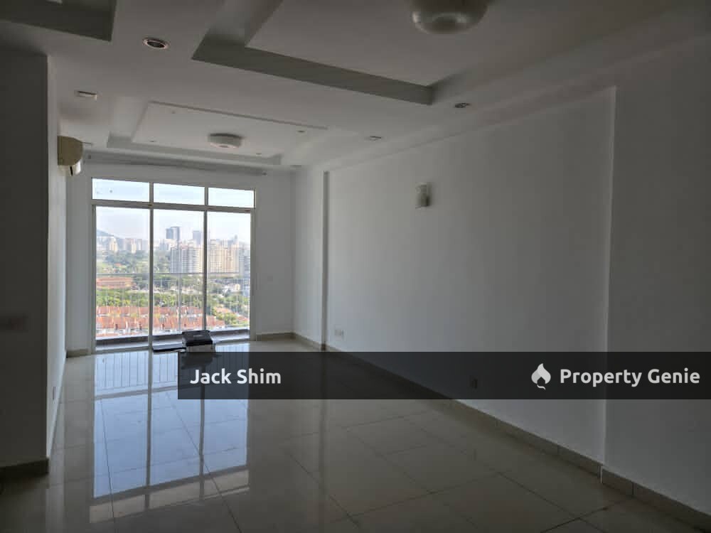 Reflection Condo 0143237789