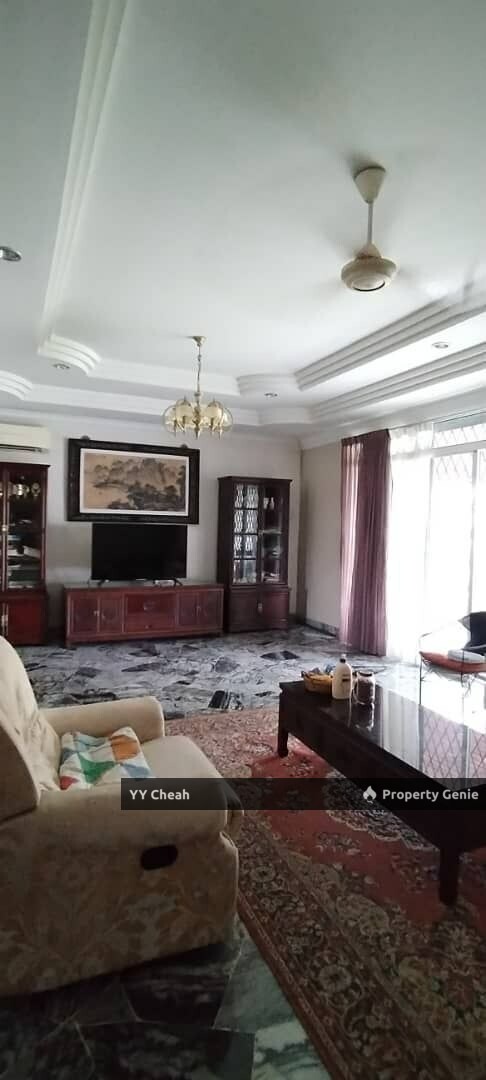 Taman Mansion 2 storey Bungalow 13000 sq ft Freehold Ipoh Town