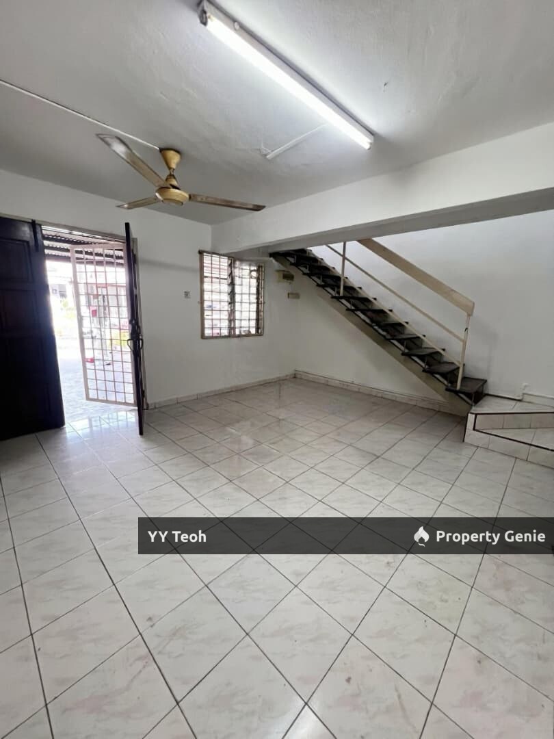 Bachang Baru Double Storey Terrace