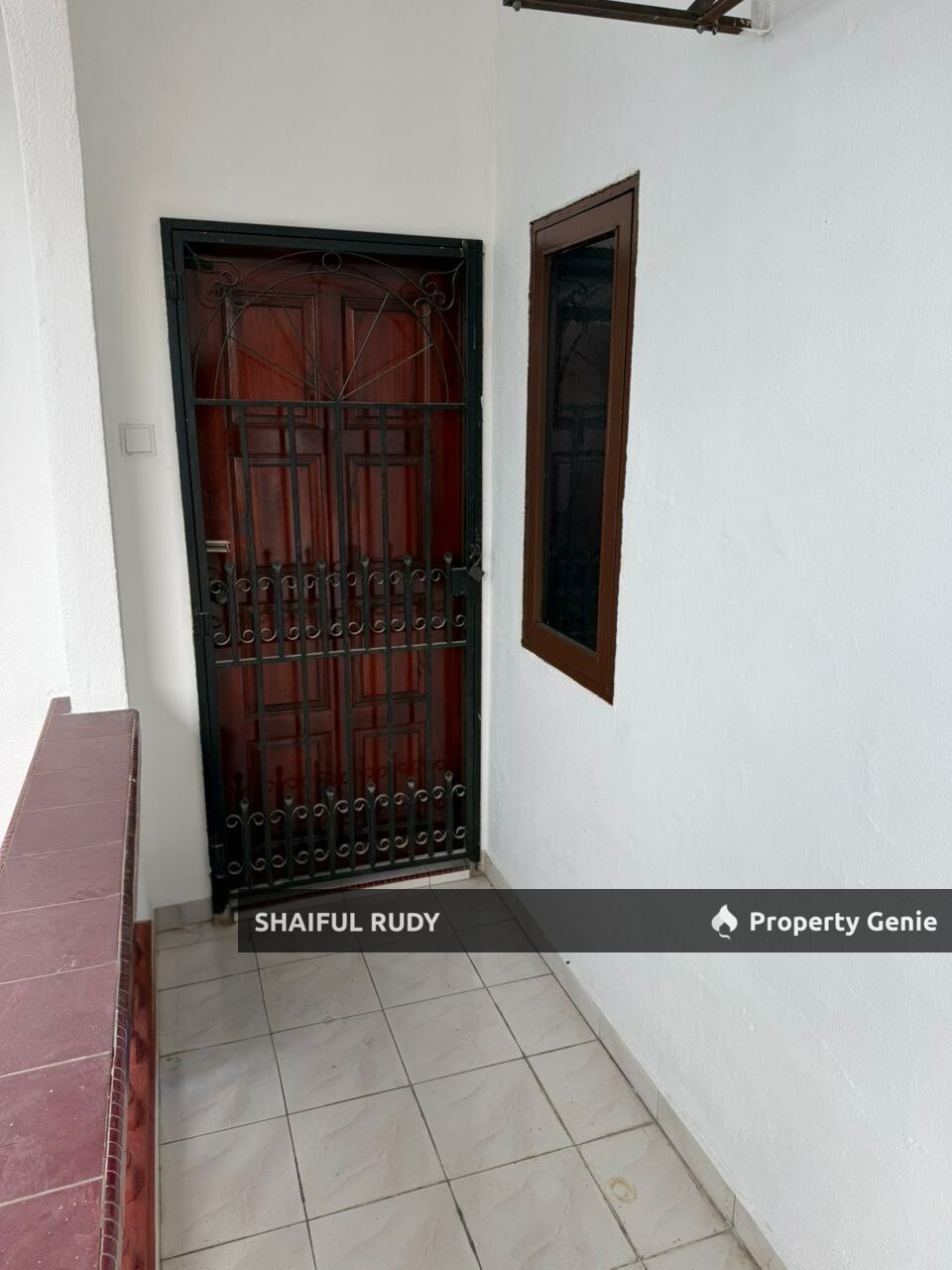 Want to let. Bungalow GF & 1st floor Taman Batu muda