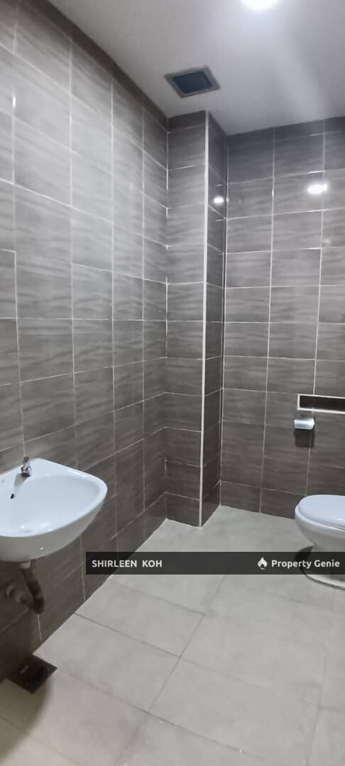 Room for Rent at Taman Nusantara Prima @ Gelang Patah