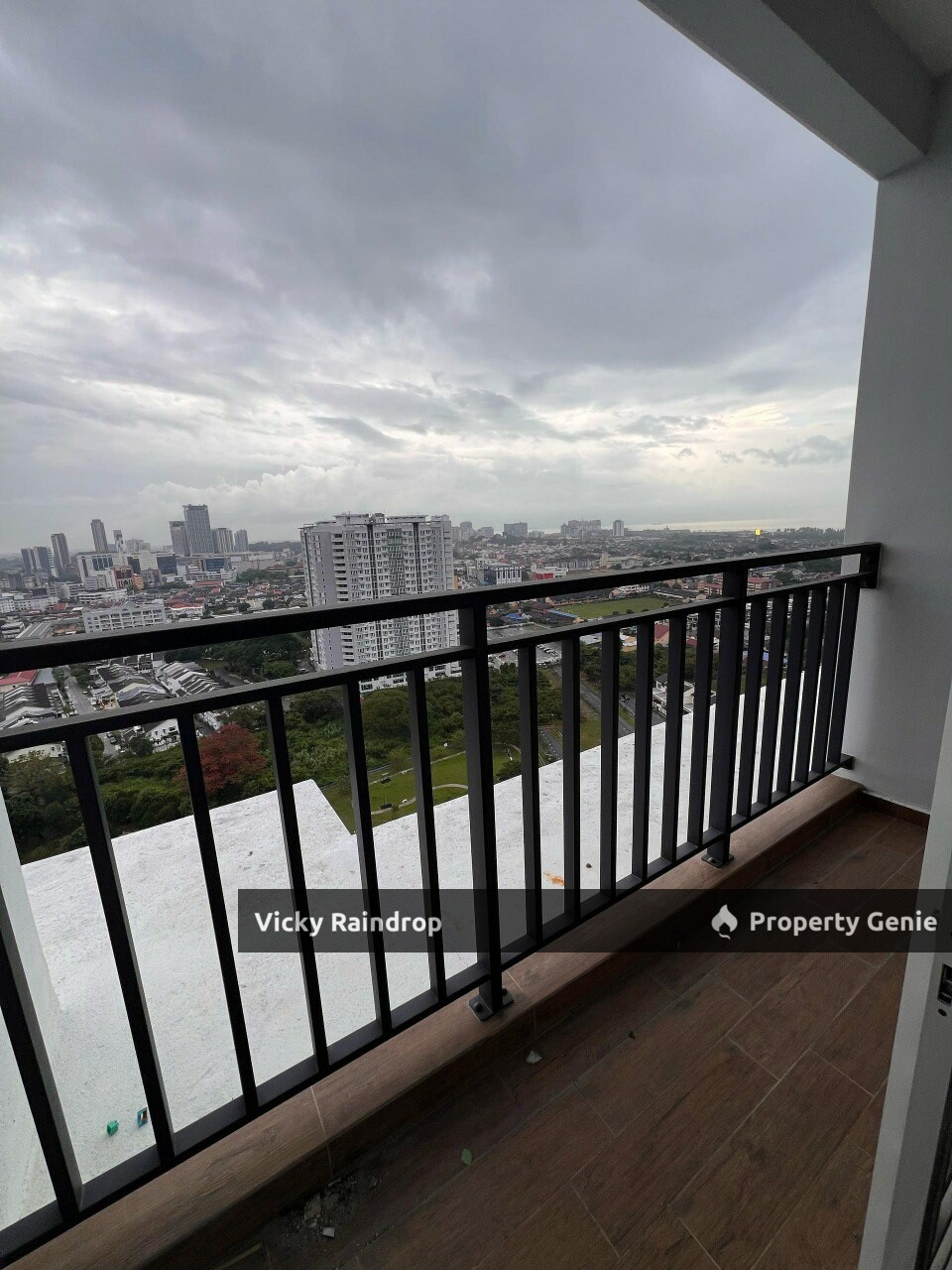 [FOR RENT] THE QUARTZ RESIDENCE LEVEL 20 PARTIALLY FURNISHED