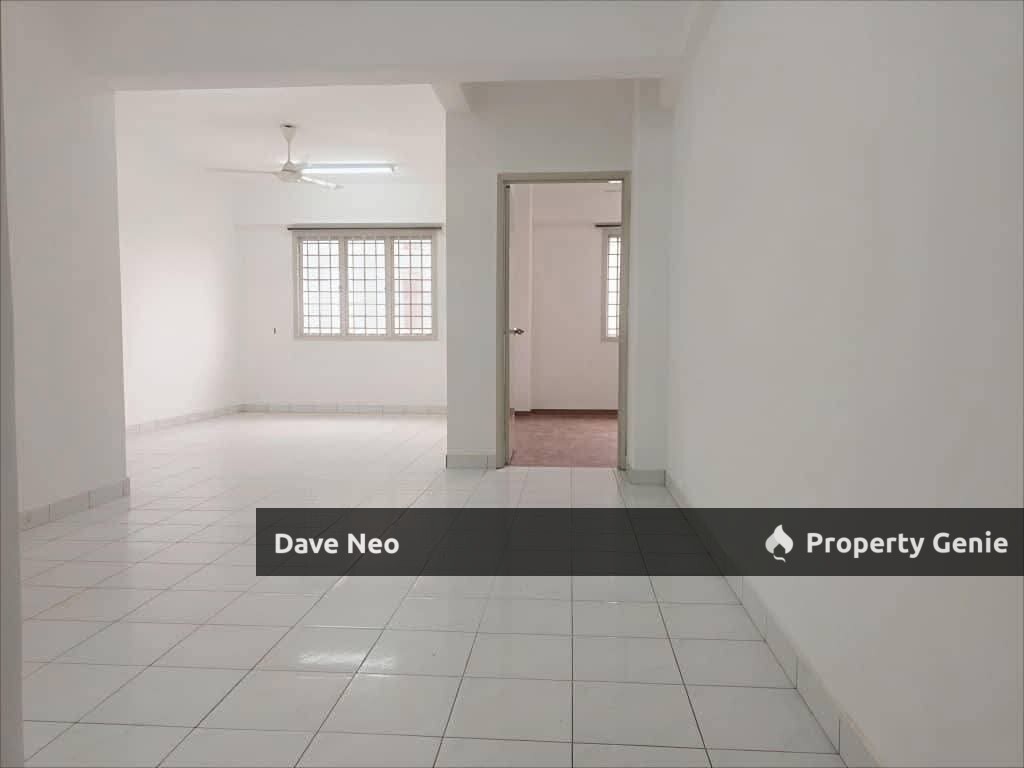 Pangsapuri Persiaran Tanjung | 3 Beds 2 Baths Partial Furnished | Below Market