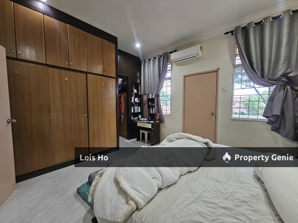 For Sales Taman Seri Selendang Double Storey EndLot With Land550k