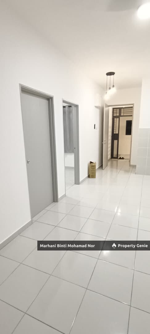 Partial Furnish • Sungai Tangkas • Residensi Emas