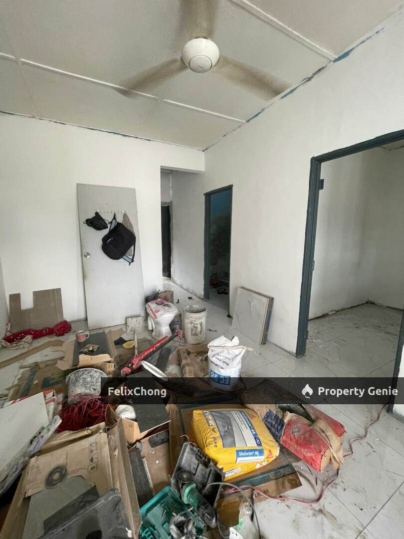 Taman Teratai 1 Sty Low Cost,Jalan Lumpit,Johor Bahru,Renovated