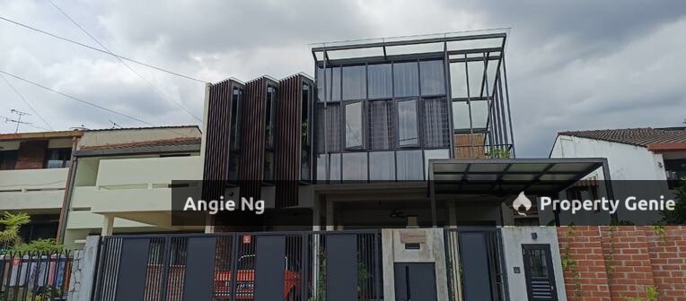 Bangsar, KL, Jalan Telawi Double Storey Link Terrace House For Sale