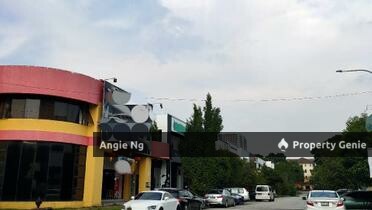 Hicom-Glenmarie Industrial Park 2-Storey Link Factory for Sale