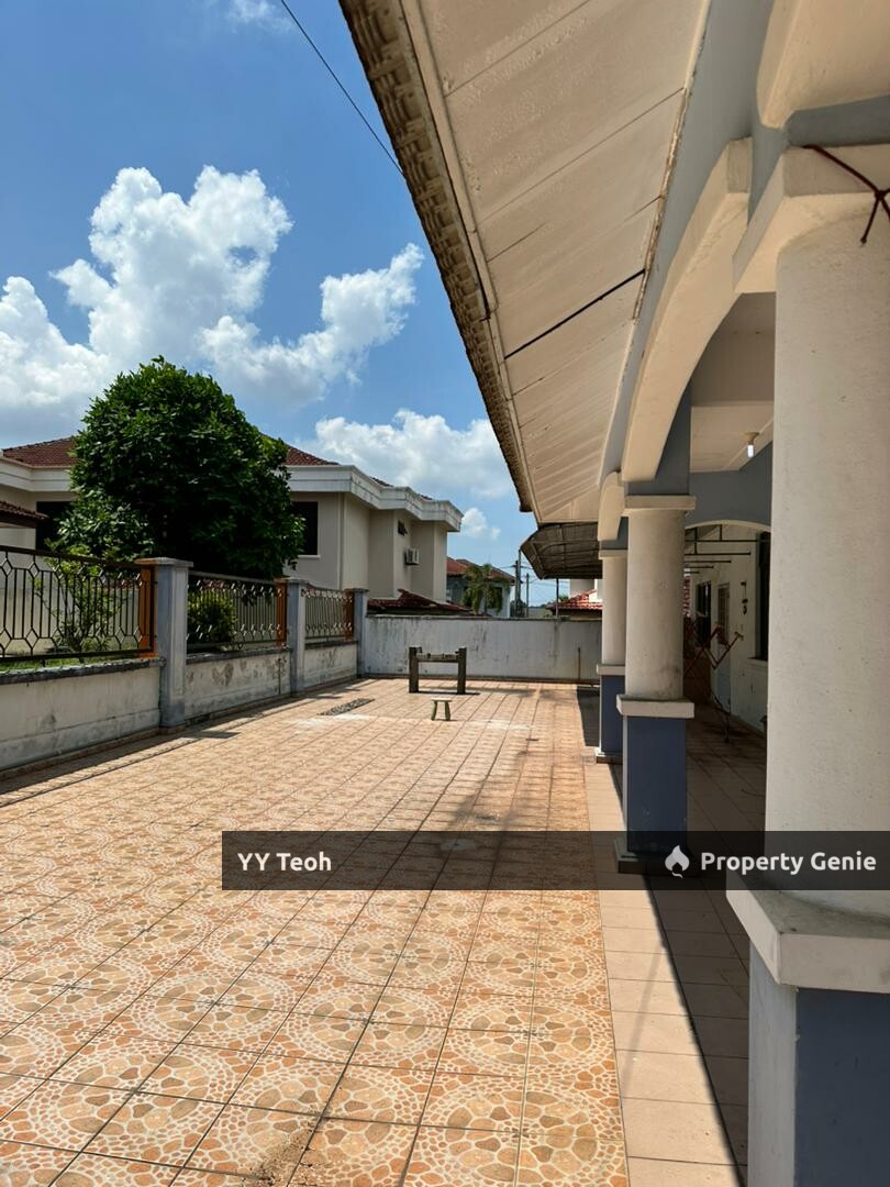 Taman Saujana Indah Bukit Katil Double Storey Semi-D