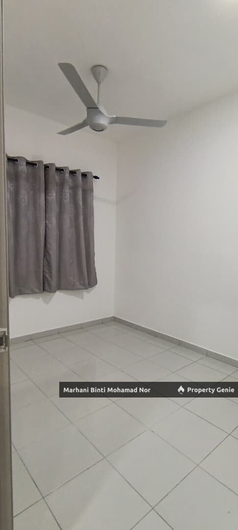 Partial Furnish • Sungai Tangkas • Residensi Emas