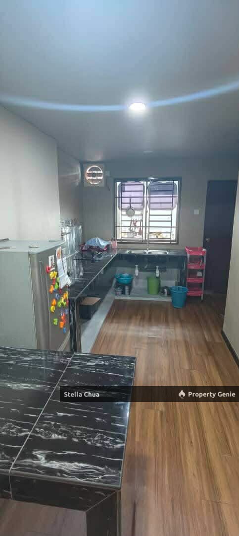 For RENT 🏡Double Storey House 📍Jalan Dedap Taman Johor Jaya