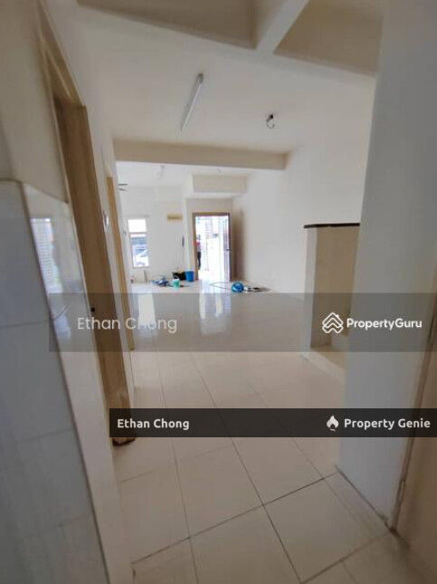 SAUJANA UTAMA 3 TERRACE PARTIAL FURNISHED HOUSE FOR RENT