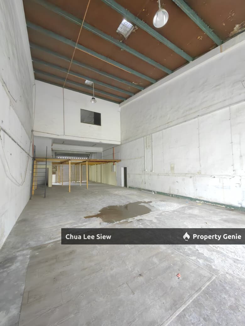 For RENT 1.5 Storey Factory📍 Permas Jaya – Jalan Permas 9