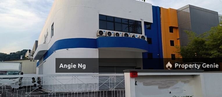 Sunway Damansara, PJ @ 1.5 Story Semi-D Factory For Sale
