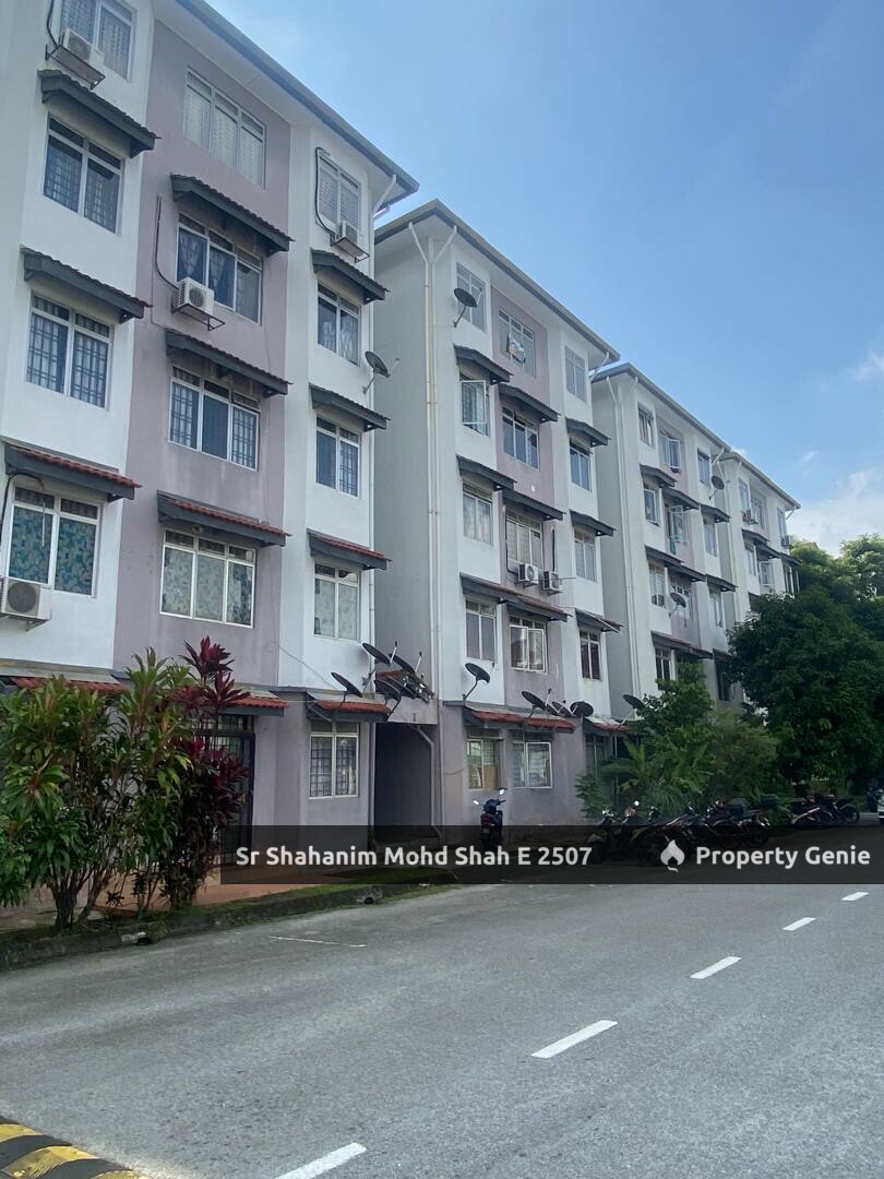 Camelia Court, Nilai Impian, N9
