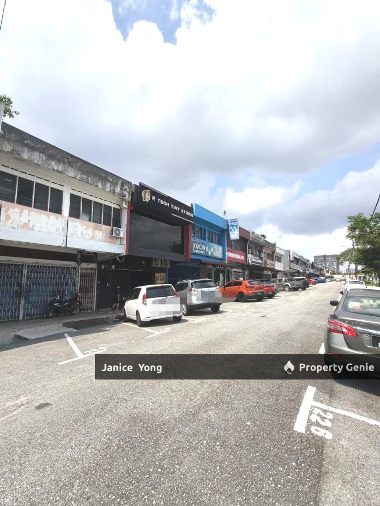 Taman Johor Jaya Jalan Bakawali