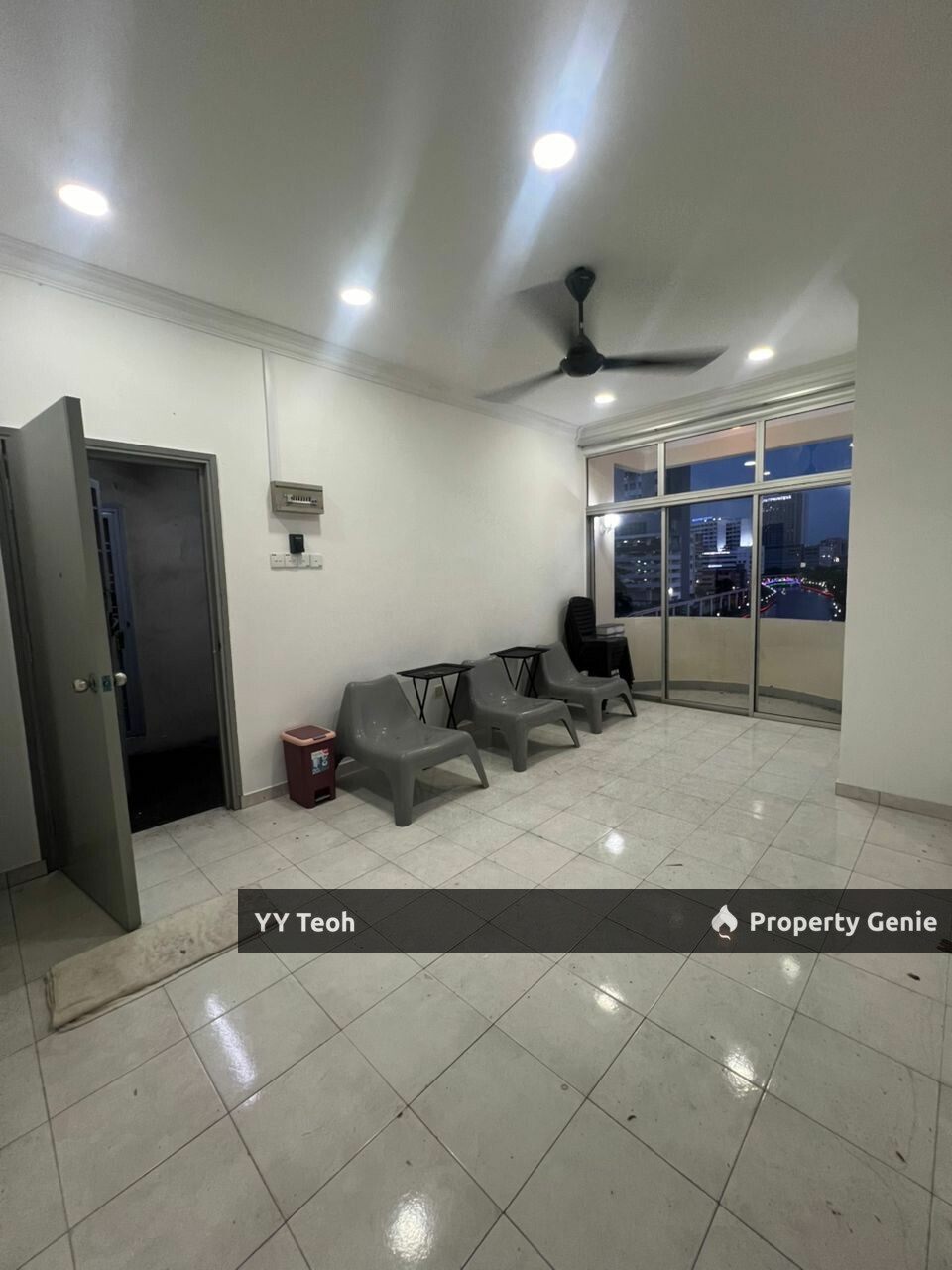 CORNER Pangsapuri Sg Naga 3R Unit