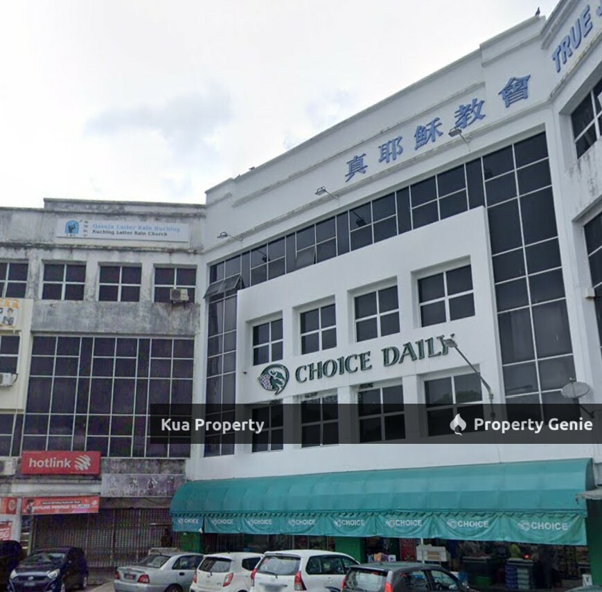 First and Second Floor Intermediate Shoplot / Office For Rent! Located at Stutong