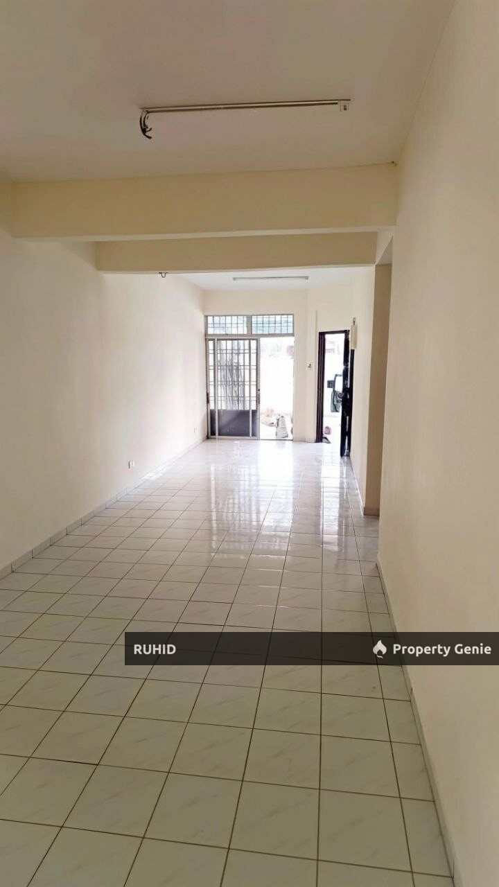 TAMAN SCIENTEX, PASIR GUDANG (Jalan Kancil) SINGLE STOREY TERRACE HOUSE