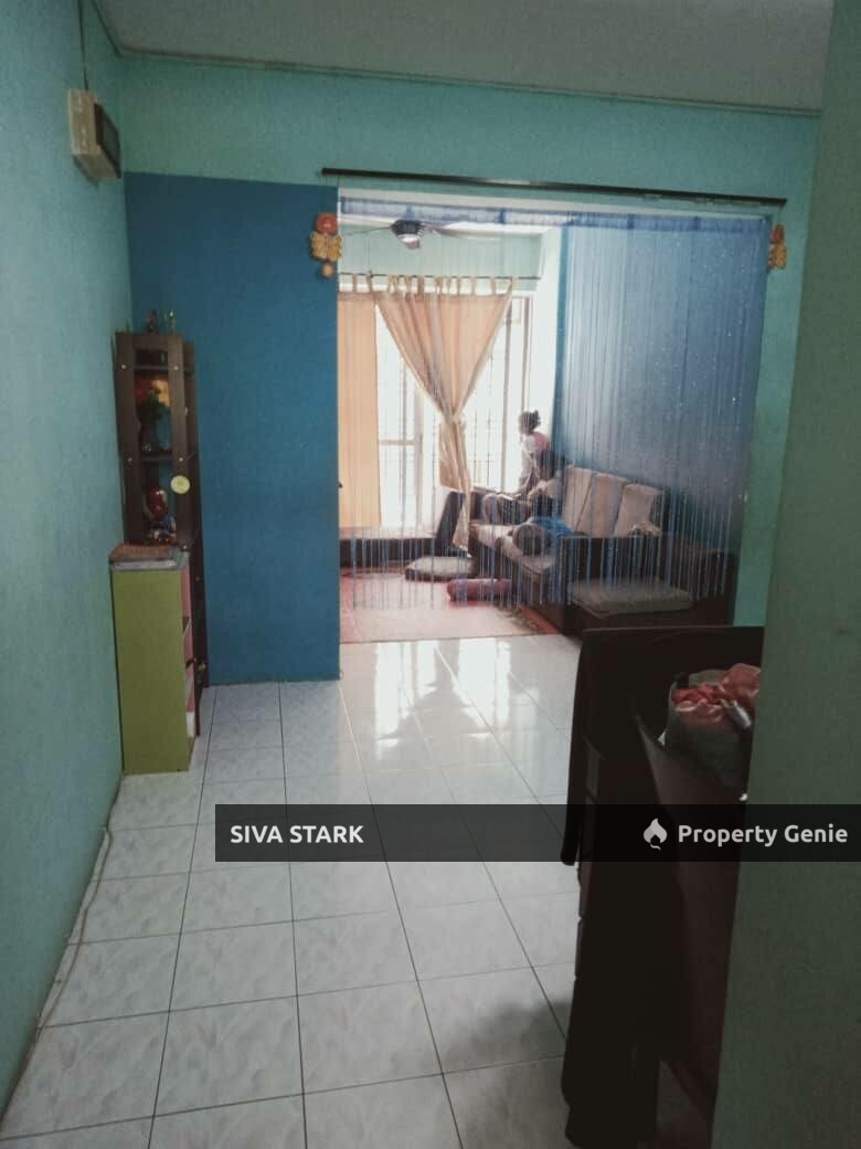 Putri Ria Apartment, Mota Masai