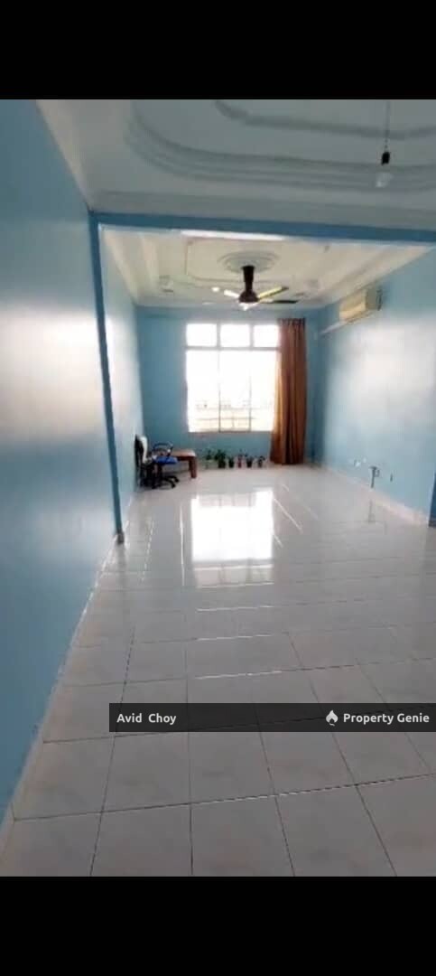 Ria Apartment 2, 3 Bedrooms (Fully Renovated)